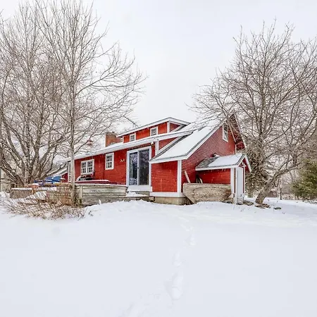 Villa Roxbury Retreat